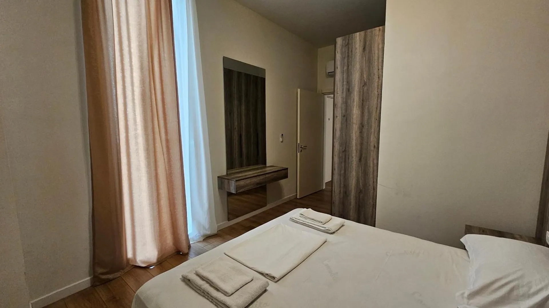 Whisky Green Coast Hotel & Apartments Palasë Albanien